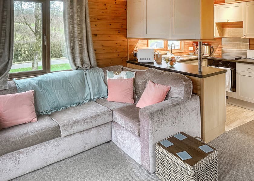 Chepstow Lodge - Pant Wilkin Lodges and Equestrian Centre, Cowbridge