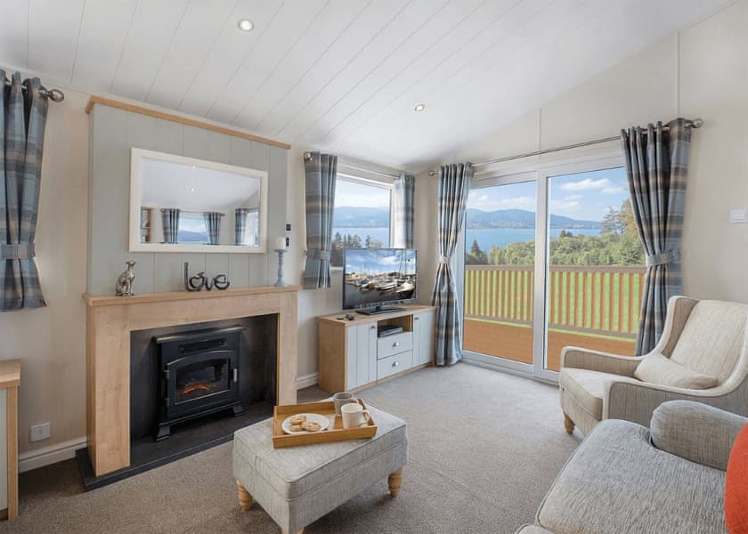 Luxury Willow Lodge (Sleeps 4, Dog Friendly) - Queensberry Bay Holiday Park, Annan, Dumfries & Galloway