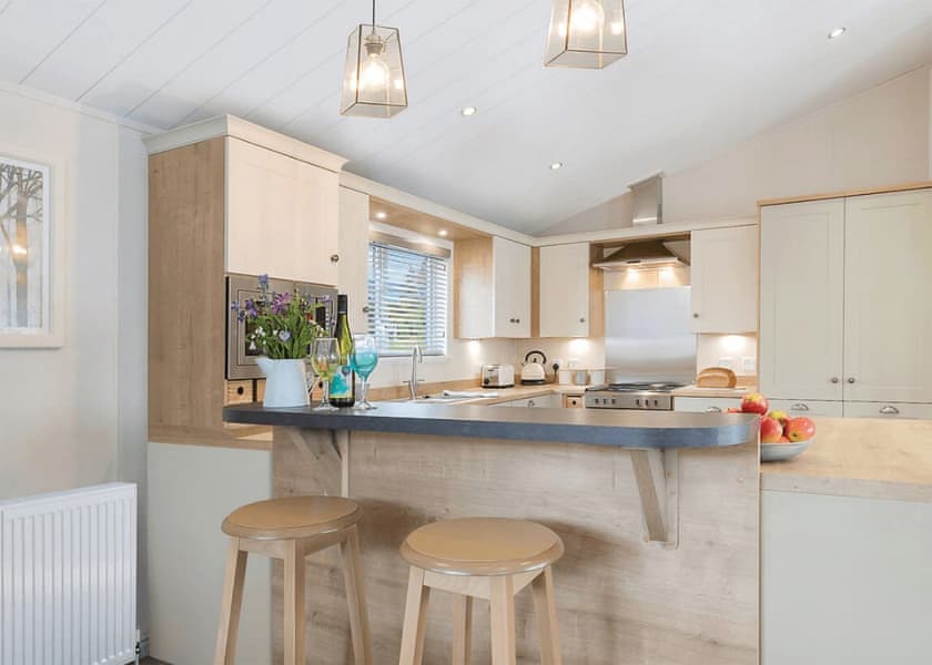 Luxury Willow Lodge (Sleeps 4, Dog Friendly) - Queensberry Bay Holiday Park, Annan, Dumfries & Galloway