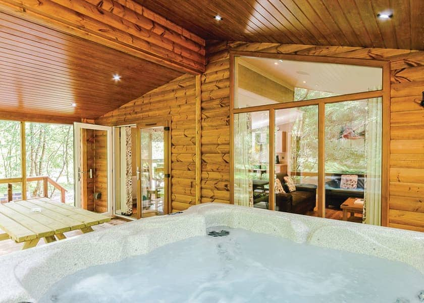 Quarry Walk Lodges in Freehay, Cheadle, Staffordshire | Hoseasons