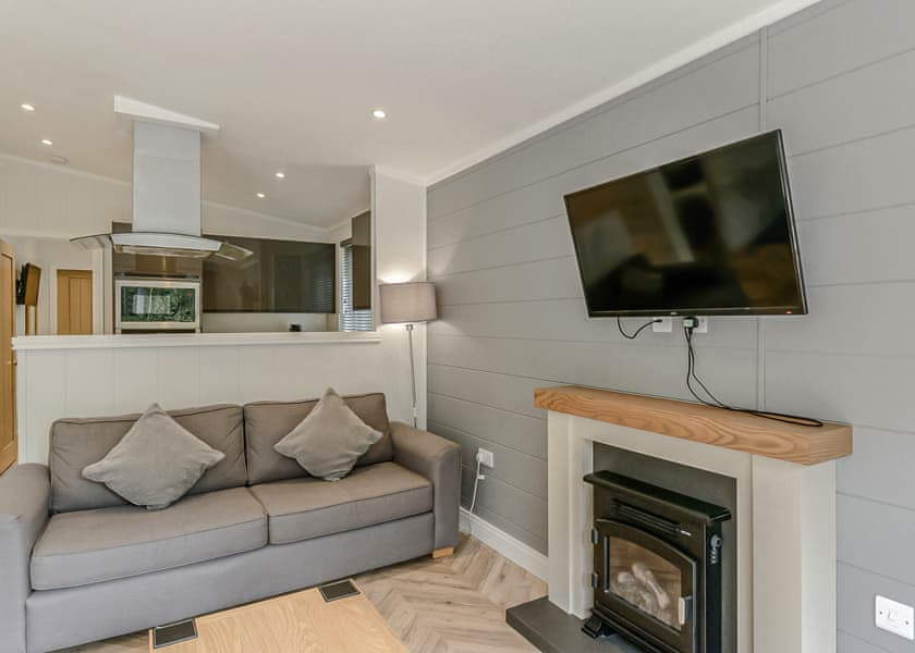 Dove Lodge - Quarry Walk Lodges, Freehay, Cheadle