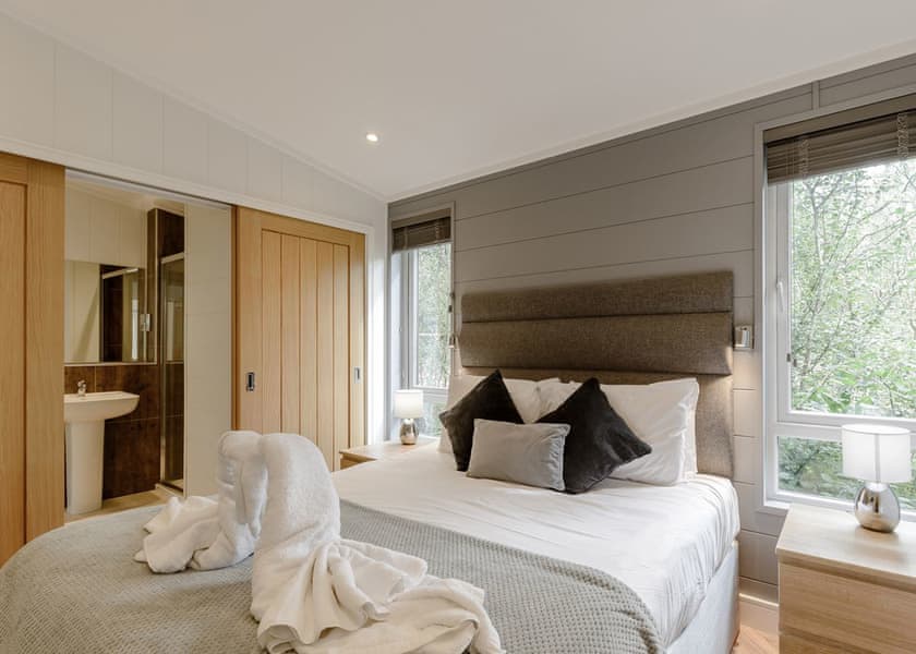 Dove Lodge - Quarry Walk Lodges, Freehay, Cheadle