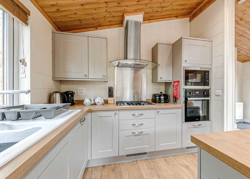 Forester Lodge - Quarry Walk Lodges, Freehay, Cheadle