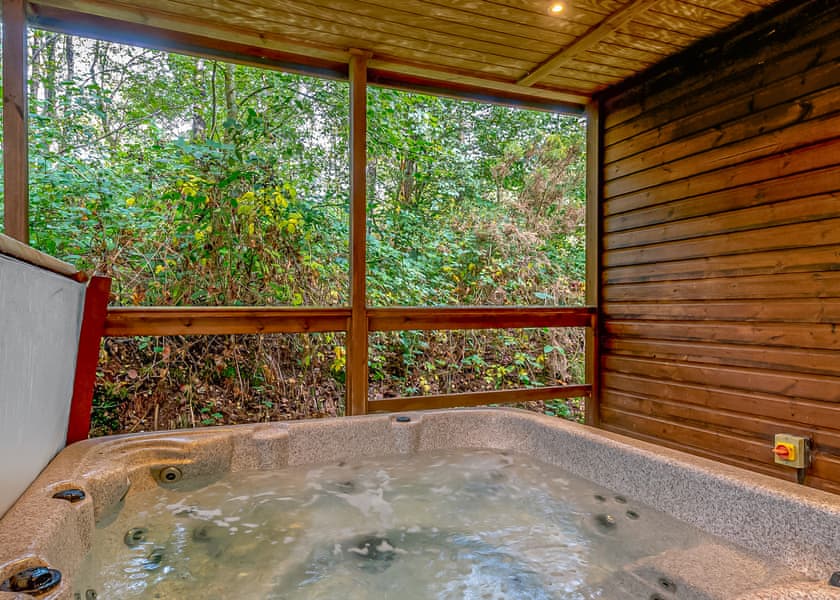 Fox Lodge 4 (Pet) - Quarry Walk Lodges, Freehay, Cheadle