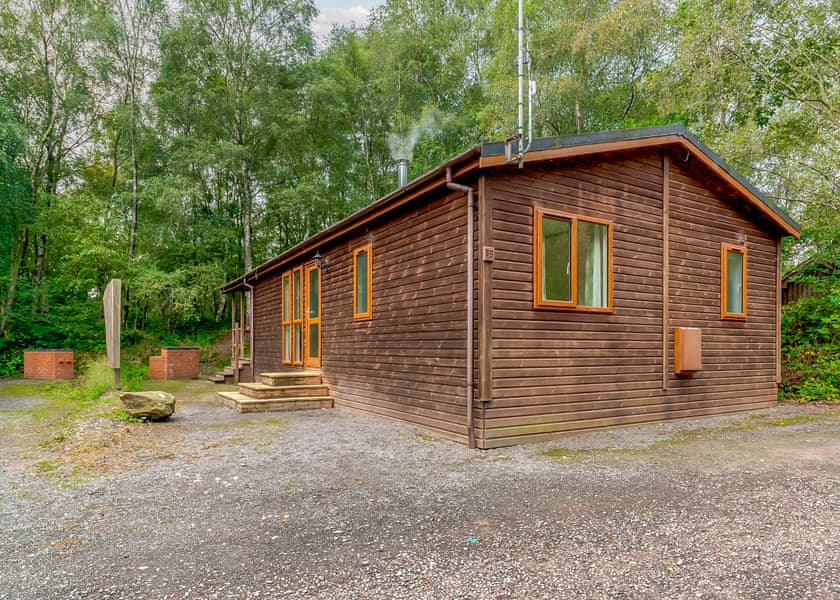 Fox Lodge 4 (Pet) - Quarry Walk Lodges, Freehay, Cheadle
