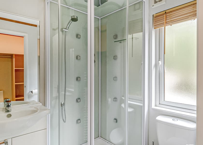 Fox Lodge 4 (Pet) - Quarry Walk Lodges, Freehay, Cheadle