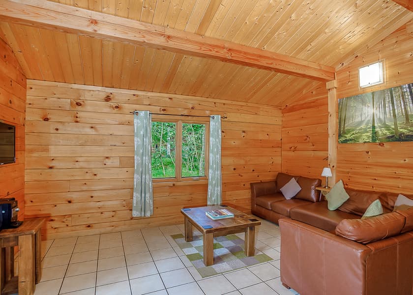 Badger Plus 6 (Pet) - Quarry Walk Lodges, Freehay, Cheadle