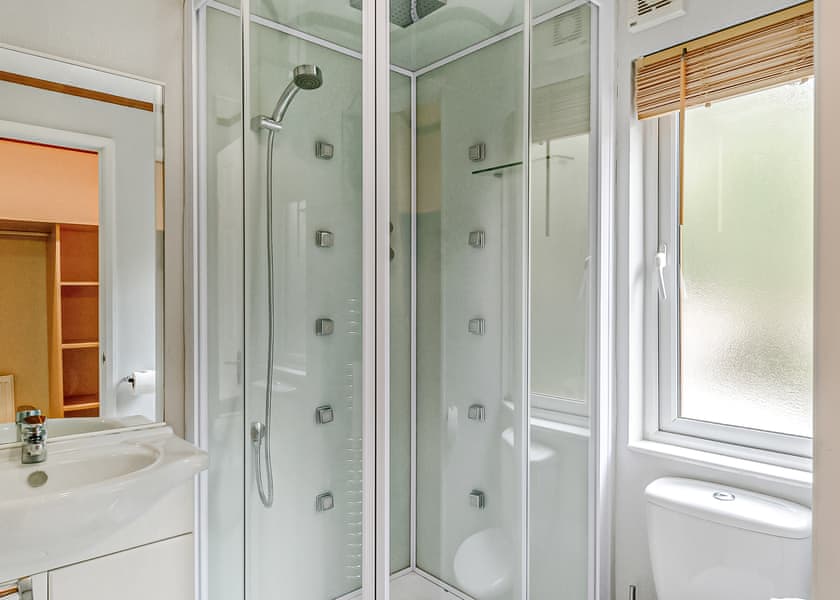 Fox Lodge 4 - Quarry Walk Lodges, Freehay, Cheadle