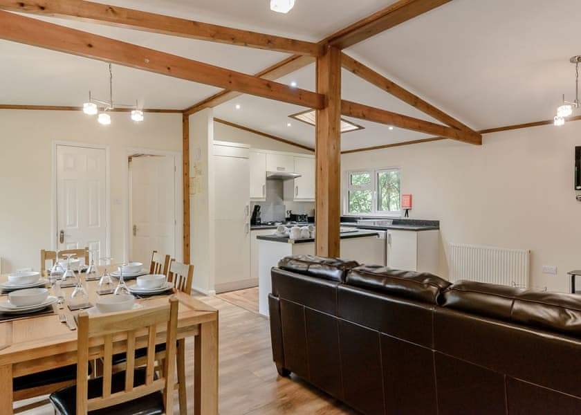 Fox Lodge 6 - Quarry Walk Lodges, Freehay, Cheadle