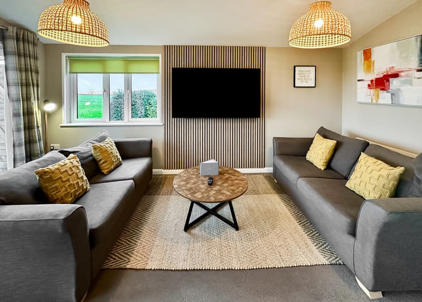 Spa Freedom - Raywell Hall Country Lodges, Raywell, Beverley