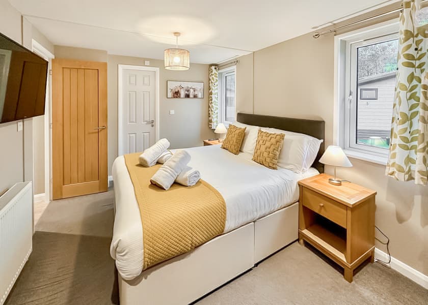 Spa Freedom - Raywell Hall Country Lodges, Raywell, Beverley