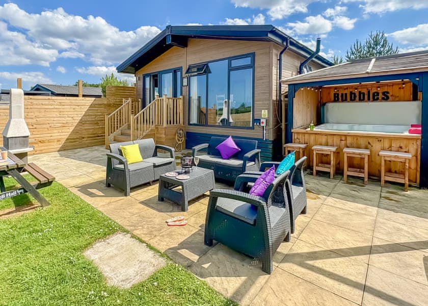 Spa Pacific (EV charger) - Raywell Hall Country Lodges, Raywell, Beverley