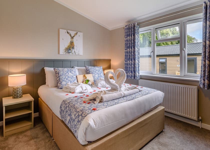 Woodside Spa - Raywell Hall Country Lodges, Raywell, Beverley