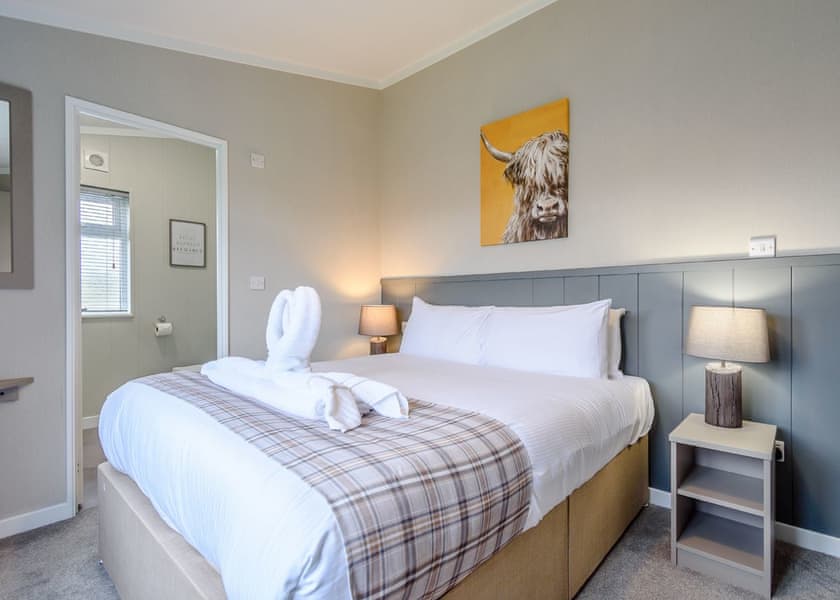 Dreamwood Spa - Raywell Hall Country Lodges, Raywell, Beverley