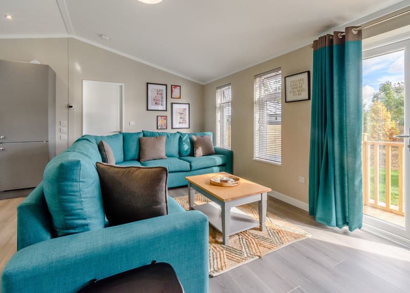 Spa Utopia - Raywell Hall Country Lodges, Raywell, Beverley