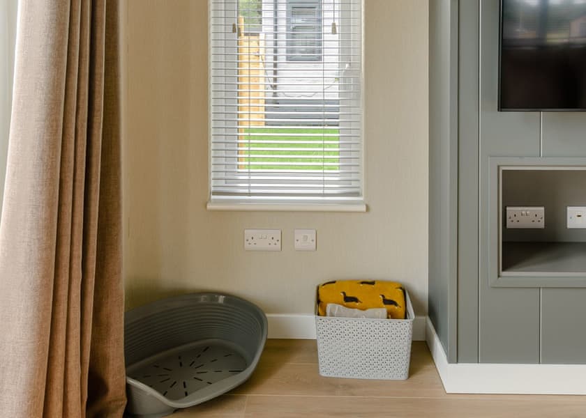 Twilight Spa (Pet Garden) - Raywell Hall Country Lodges, Raywell, Beverley