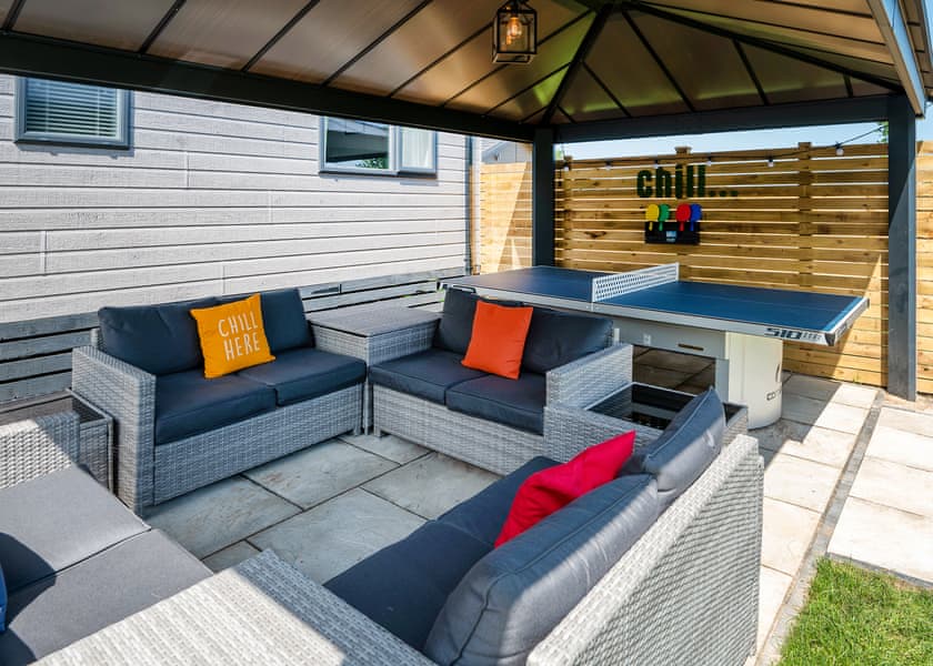 Spa Rhapsody - Raywell Hall Country Lodges, Raywell, Beverley