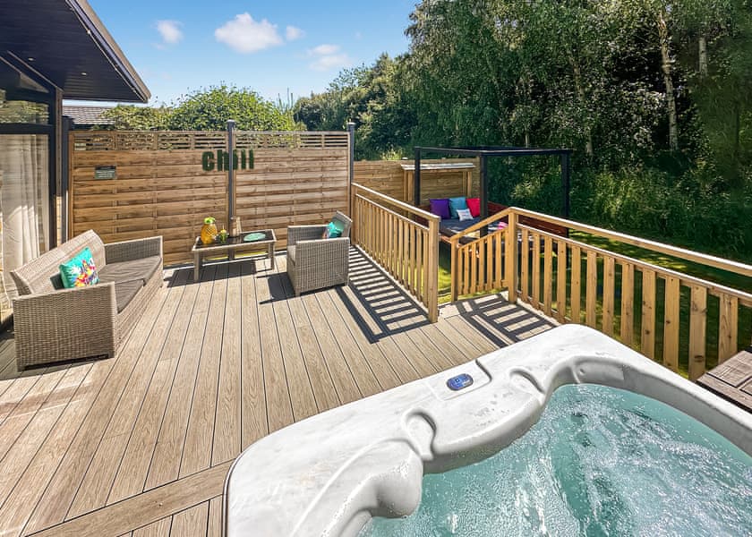 Spa Amour - Raywell Hall Country Lodges, Raywell, Beverley