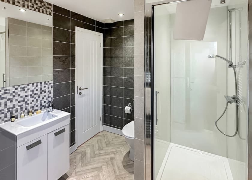 Spa Amour - Raywell Hall Country Lodges, Raywell, Beverley