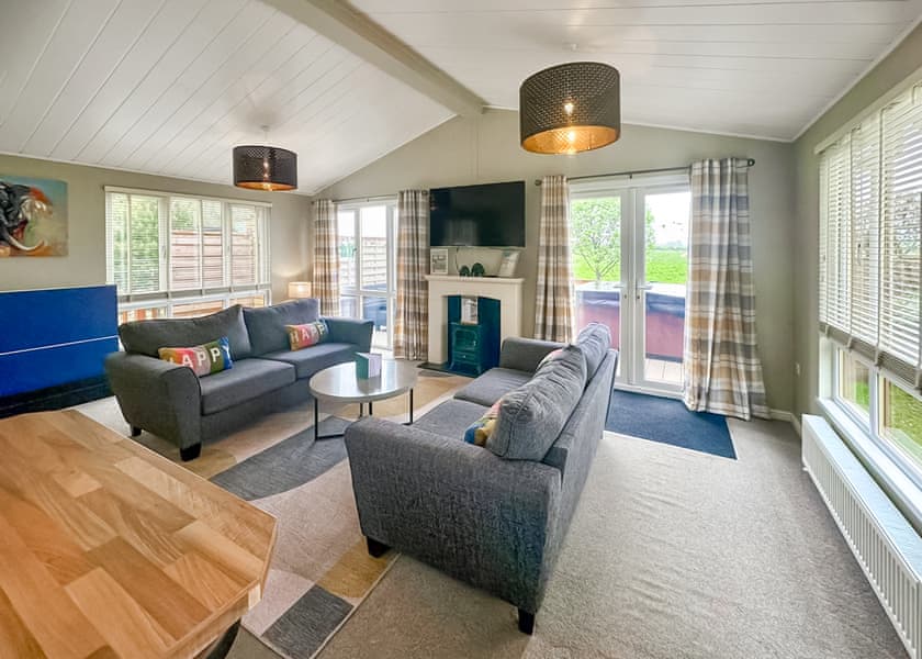 Spa Horizon - Raywell Hall Country Lodges, Raywell, Beverley