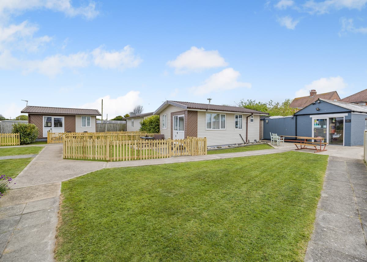 Ravenna Holiday Park - Holiday lodge in Central England - Image 1