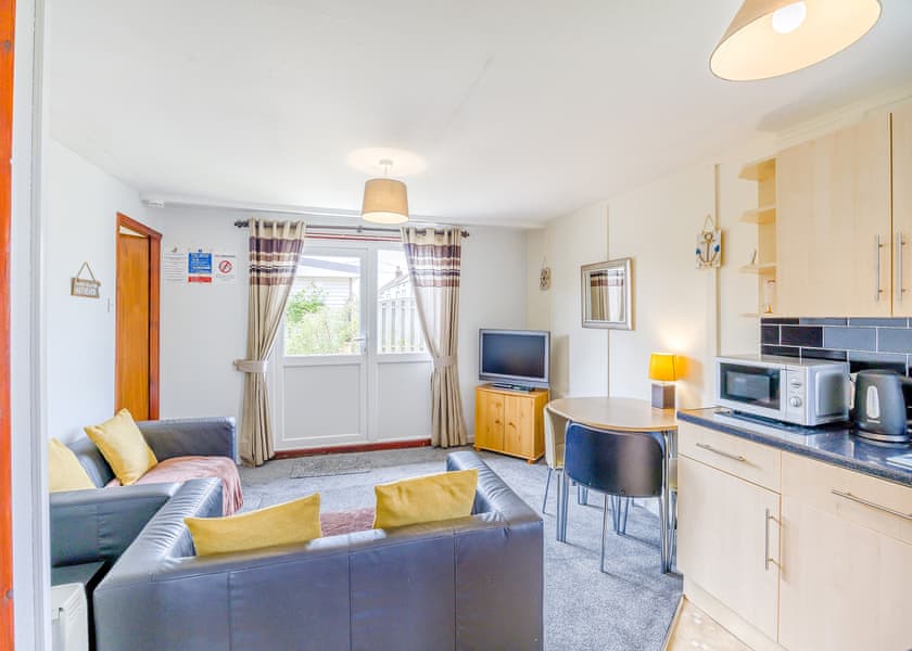 Chalet 3 - Ravenna Holiday Park, Anderby Creek, Mablethorpe