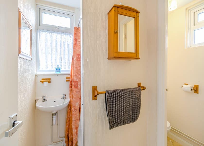 Chalet 6 - Ravenna Holiday Park, Anderby Creek, Mablethorpe