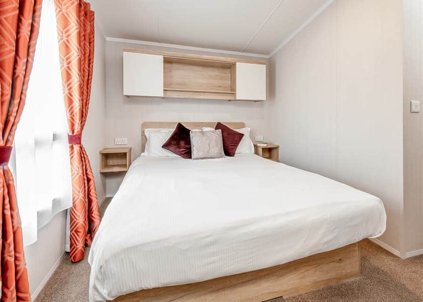 Stratford Caravan (Pet) - Riverside Park, Stratford-upon-Avon
