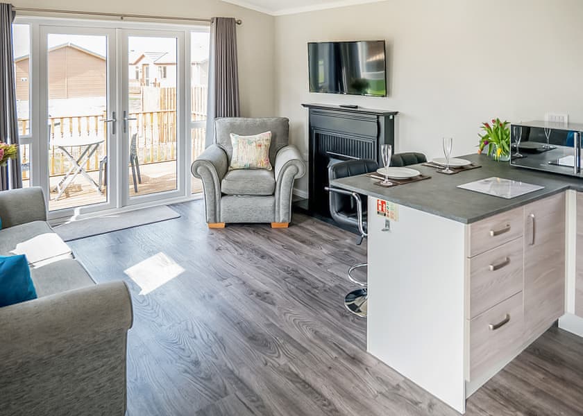 Sunset Lodge - Ream Hills Holiday Park, Weeton, Fylde Coast