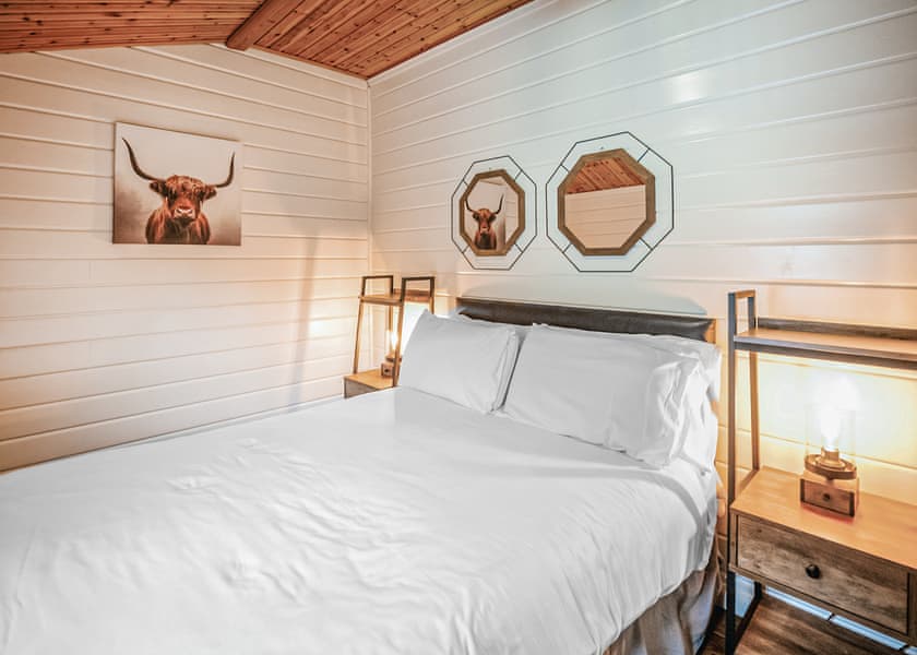 Pawprint Chalet - Ream Hills Holiday Park, Weeton, Fylde Coast