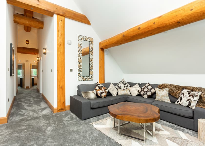 Greywolfe Cabin 16 - Ream Hills Holiday Park, Weeton, Fylde Coast