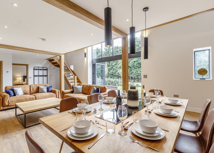 Great Barn - Redbrick Woodland Lodges, Edwinstowe