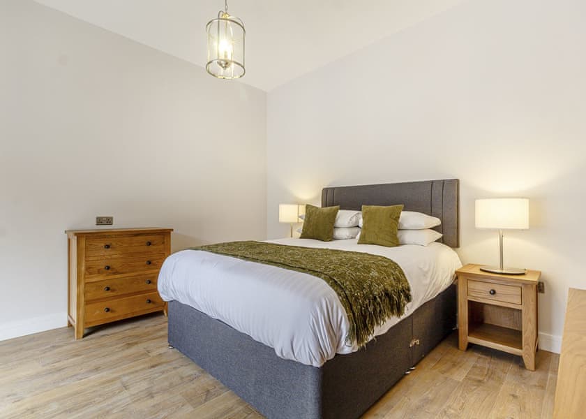 Loxley Cottage - Redbrick Woodland Lodges, Edwinstowe