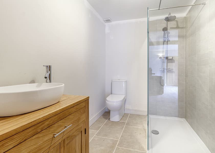 Loxley Cottage - Redbrick Woodland Lodges, Edwinstowe