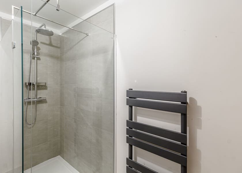 Loxley Cottage - Redbrick Woodland Lodges, Edwinstowe