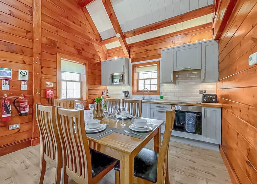 Moshannan Lodge - Redbrick Woodland Lodges, Edwinstowe