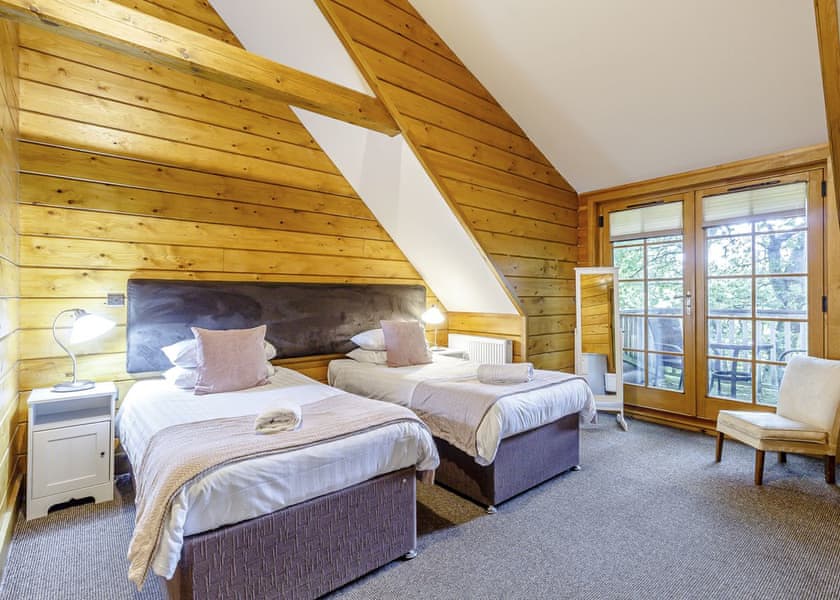 Lakeview Lodge - Redbrick Woodland Lodges, Edwinstowe
