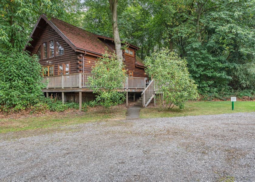 Oakridge Lodge - Redbrick Woodland Lodges, Edwinstowe