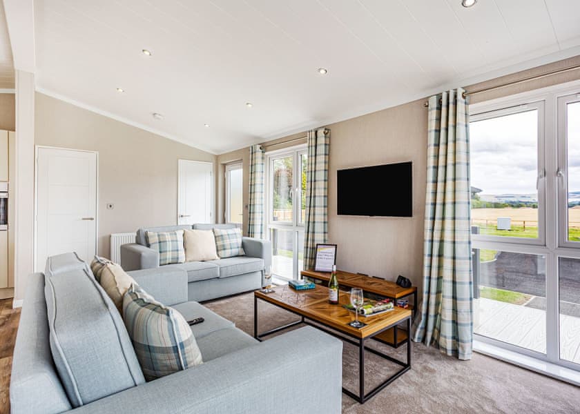 Earn Lodge VIP Pets - Ruthven Falls, Ruthven