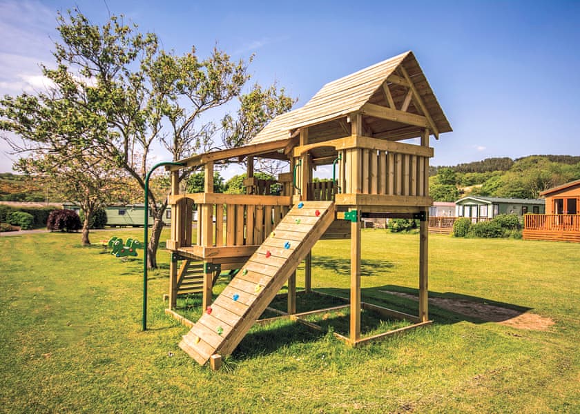 Penrhos Park, Llanrhystud, Cardiganshire