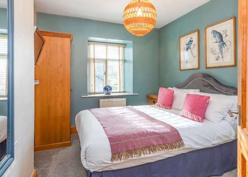 Deerpark Cottage - Ribblesdale Lodges, Gisburn, Yorkshire Dales