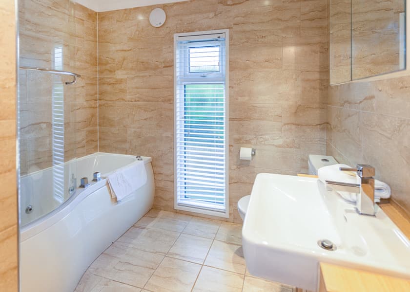 Bronte Lodge - Ribblesdale Lodges, Gisburn, Yorkshire Dales