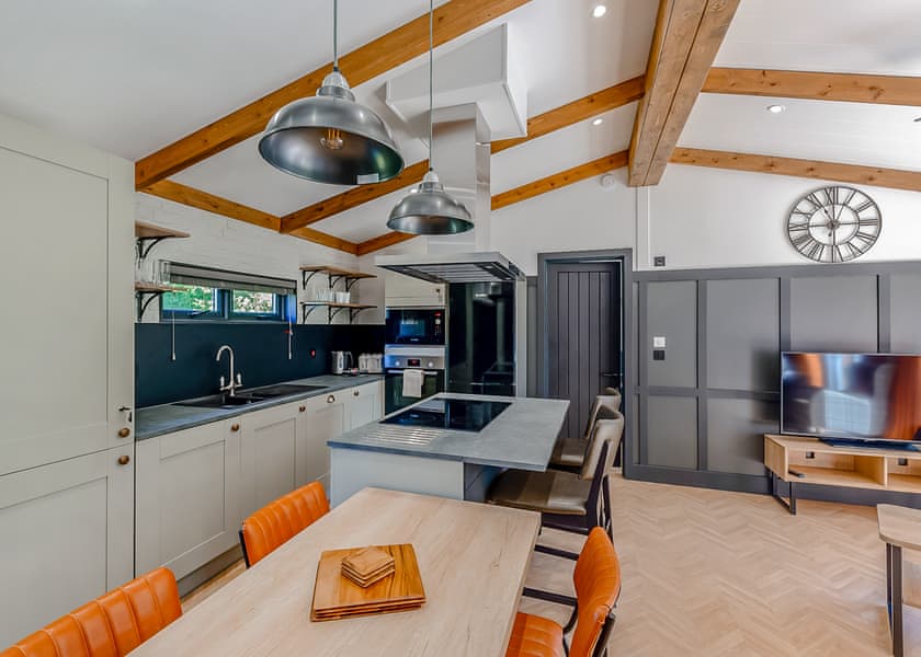 Elkstone Lodge - Rivendale Lodge Retreat, Ashbourne