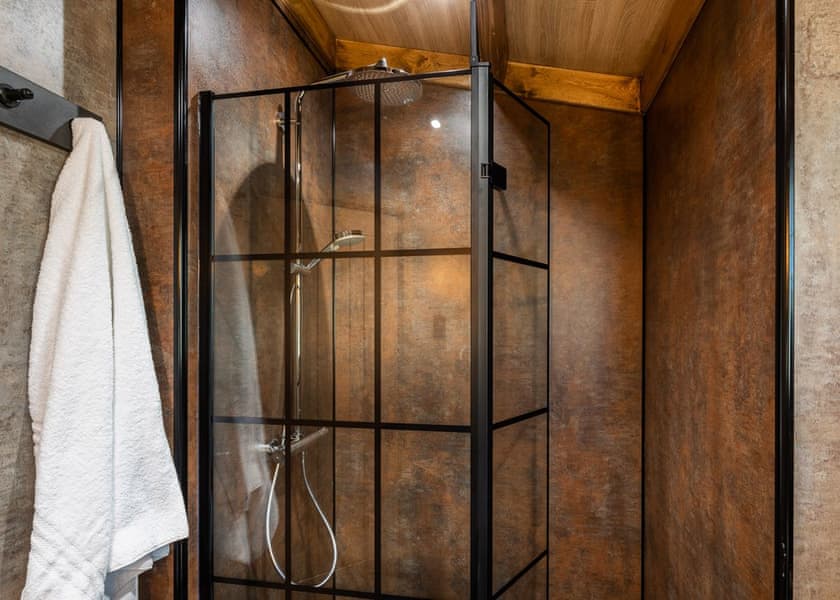 Hartington Treehouses - Rivendale Lodge Retreat, Ashbourne