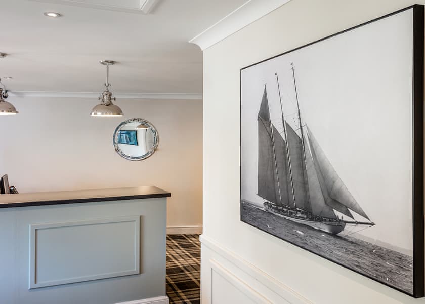 Roydon Marina Village, Roydon