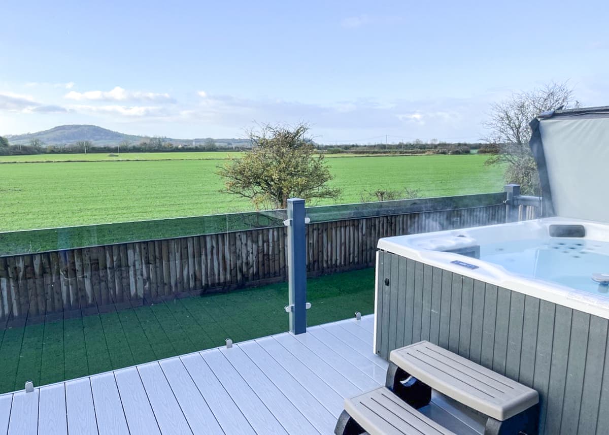 Rookery Manor Lodges - Holiday lodge in South West England - Image 2