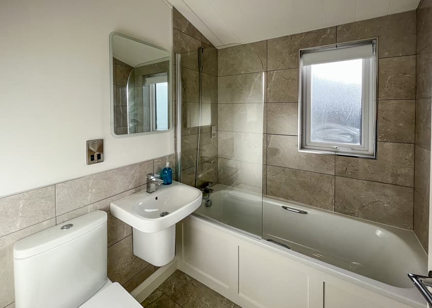 Hawthorn Luxury Lodges - Rookery Manor Lodges, Edingworth