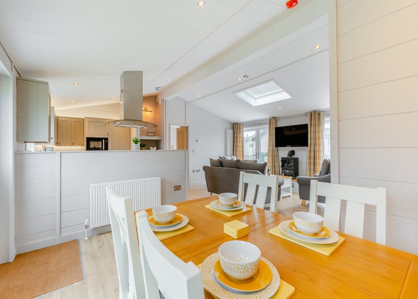 Holly Luxury Lodge - Rookery Manor Lodges, Edingworth