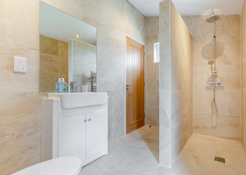 Holly Luxury Lodge - Rookery Manor Lodges, Edingworth