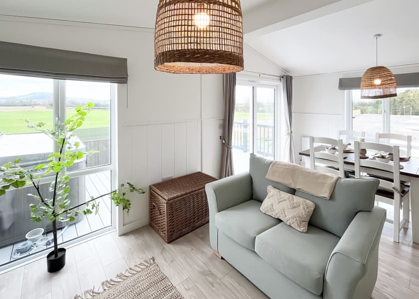 Elm Lodge - Rookery Manor Lodges, Edingworth